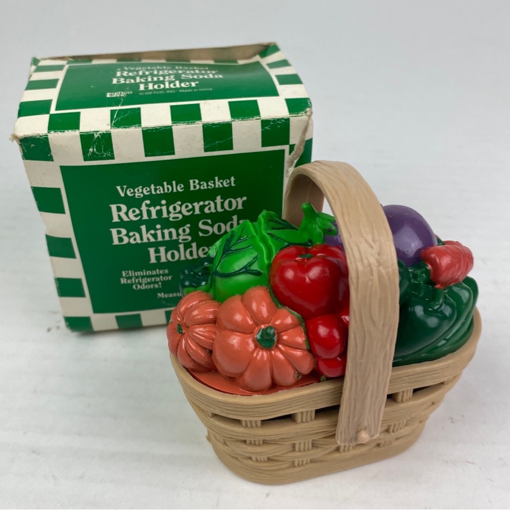 Giftco Vintage Refrigerator Baking Soda Holder Vegetable Basket Plastic New